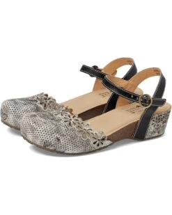 L'Artiste by Spring Step Aahna | Heels