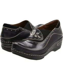 L'Artiste by Spring Step Burbank | Clogs
